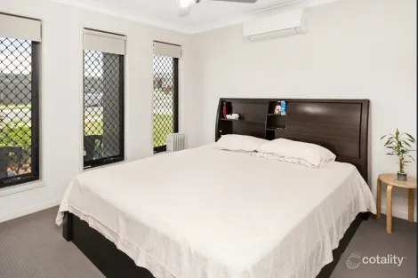 Property photo of 26 Amity Way South Ripley QLD 4306