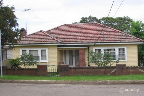4 Belgian St, Westmead, NSW 2145