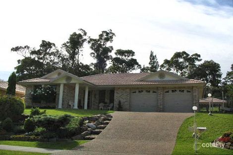 23 Cardale Rd, Macquarie Hills, NSW 2285