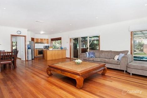 Property photo of 11 Black Wattle Place Somerville VIC 3912