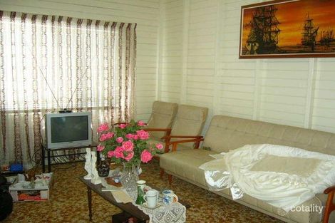 Property photo of 13 Bernard Street Berserker QLD 4701