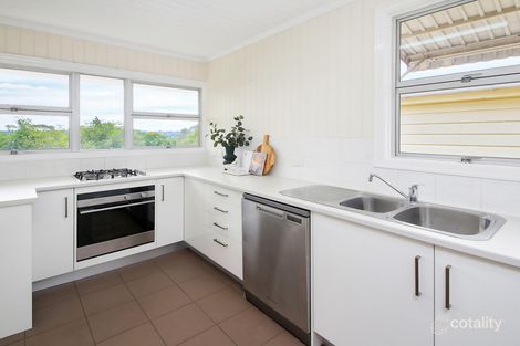 Property photo of 10 Cairns Street Red Hill QLD 4059