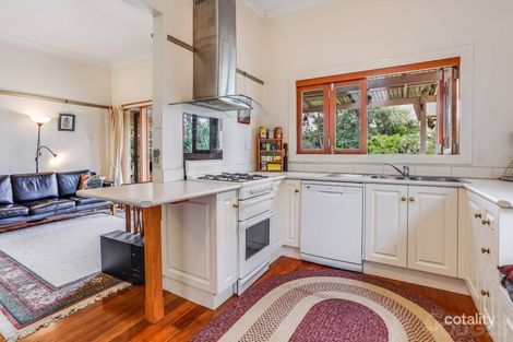 Property photo of 14 College Road Werribee VIC 3030