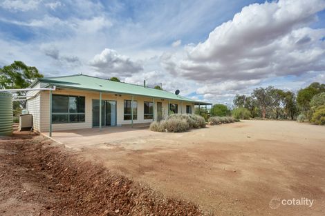 Property photo of 68 Freebairn Road Quorn SA 5433