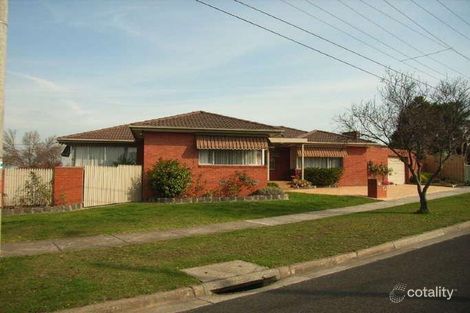 Property photo of 196 Greenwood Drive Bundoora VIC 3083
