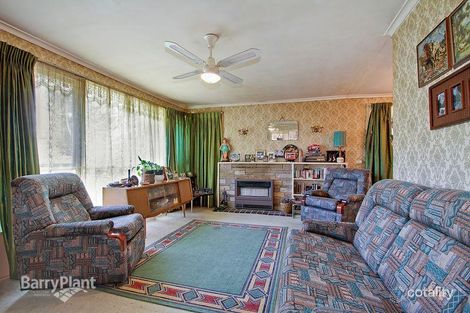 Property photo of 8 Salmon Road Boronia VIC 3155