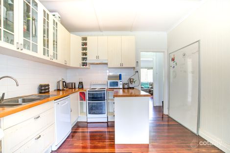 Property photo of 50 Wilkins Street West Fairfield QLD 4103