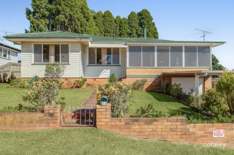 21 Catto St, Centenary Heights, QLD 4350