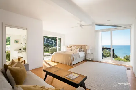 Property photo of 230 Barrenjoey Road Newport NSW 2106
