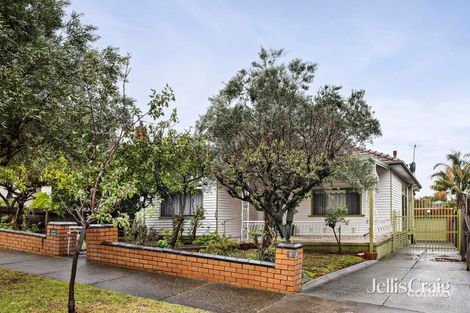 8 Balmoral Ave, Pascoe Vale South, VIC 3044