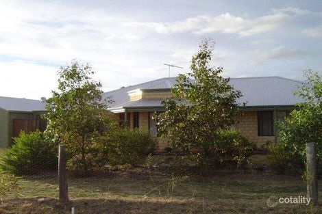 36 Beacham Rd, Serpentine, WA 6125