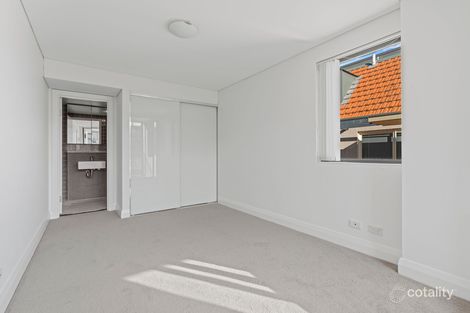 Property photo of 305/88 Vista Street Mosman NSW 2088