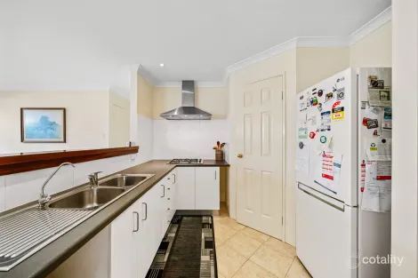 Property photo of 32A Leach Avenue Riverton WA 6148