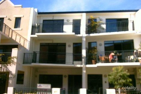 3/4 Tully Rd, East Perth, WA 6004