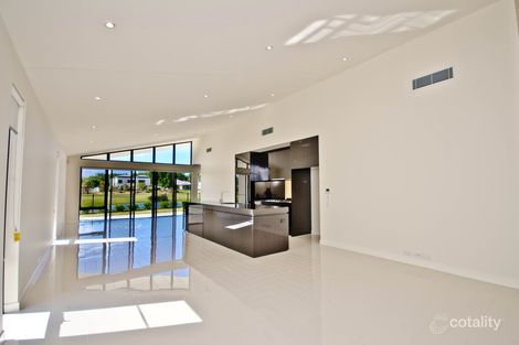 Property photo of 2323 Meliah Close Hope Island QLD 4212