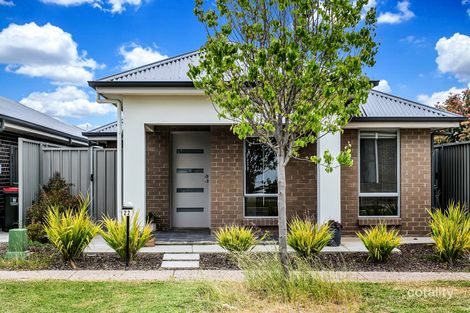 22 Neale St, Seaford Heights, SA 5169