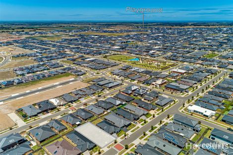 Property photo of 14 Carlyle Crescent Clyde North VIC 3978