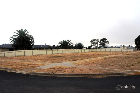 2 Breda St, Nhill, VIC 3418