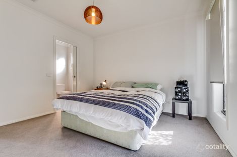 Property photo of 2/45 Mackenzie Street West Golden Square VIC 3555