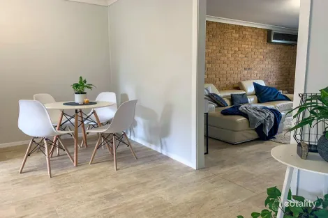 Property photo of 2/10 Coolabah Drive Taree NSW 2430