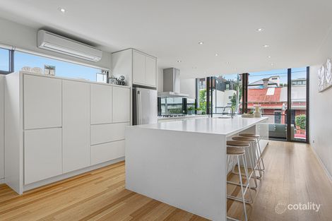 Property photo of 2 Campbell Grove Northcote VIC 3070