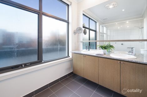 Property photo of 8 Waverley Park Drive Mulgrave VIC 3170