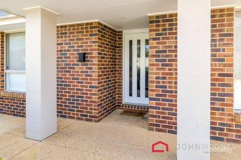 Property photo of 2/16 Rainbow Drive Estella NSW 2650