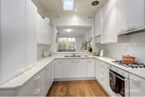 Property photo of 9 Hilltop Crescent Ivanhoe East VIC 3079