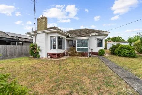 Property photo of 7 Mitchell Court Moe VIC 3825