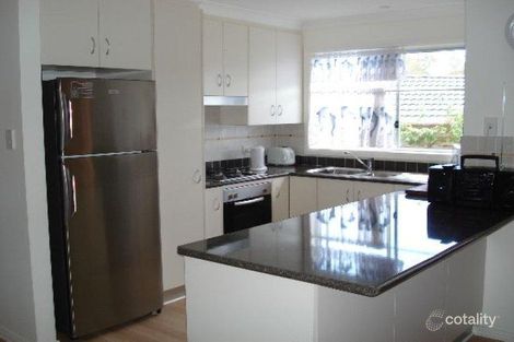 Property photo of 8 Seabreeze Parade Black Head NSW 2430