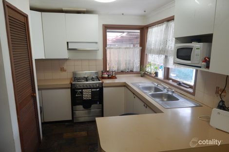 Property photo of 30 Regans Road Hampton Park VIC 3976