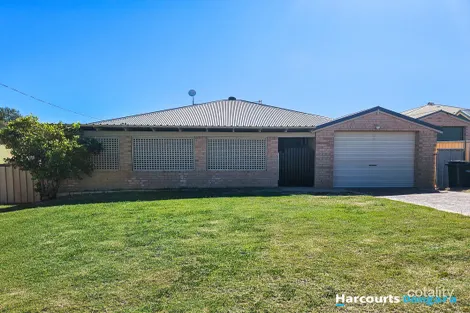 4A MCNABOE CT, PORT DENISON, WA 6525