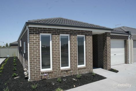 30/1s Mountainview Bvd, Cranbourne North, VIC 3977