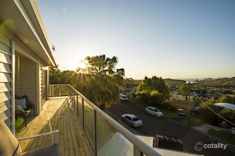 Property photo of 3 Manly View Road Killcare Heights NSW 2257