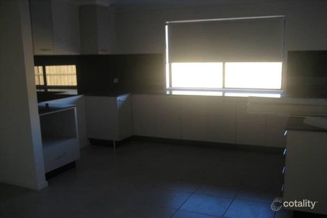 Property photo of 19 Eagle Way Deer Park VIC 3023