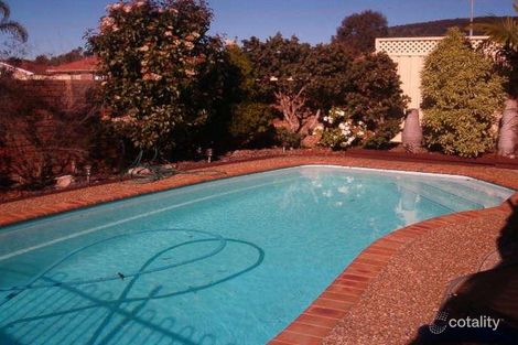 Property photo of 18 Hughes Drive Albion Park NSW 2527