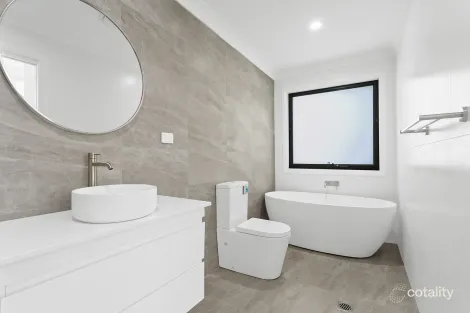 Property photo of 5/9 Bundarra Place Dapto NSW 2530