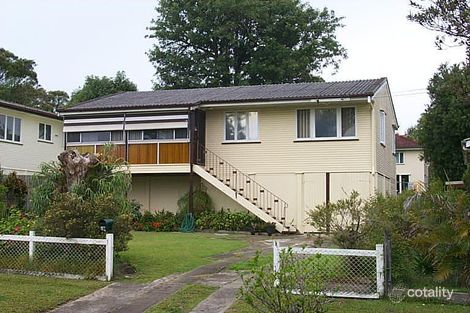 Property photo of 19 Lithgow Street Wynnum QLD 4178