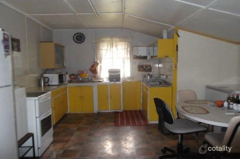 Property photo of 3 Sixth Avenue Theodore QLD 4719