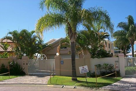 2a Montevideo Dr, Clear Island Waters, QLD 4226