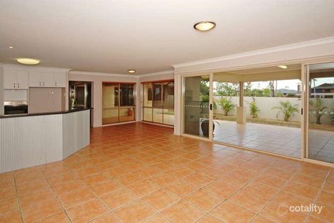 Property photo of 8 St Andrews Avenue Forest Lake QLD 4078