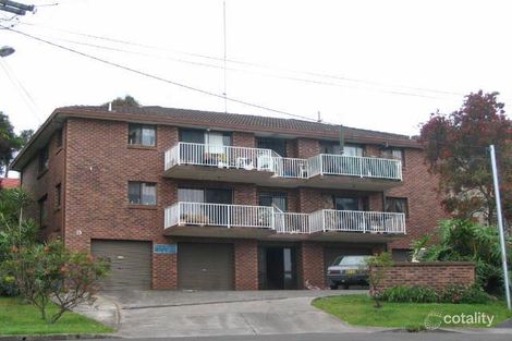 15 Melinda Gr, Lake Heights, NSW 2502