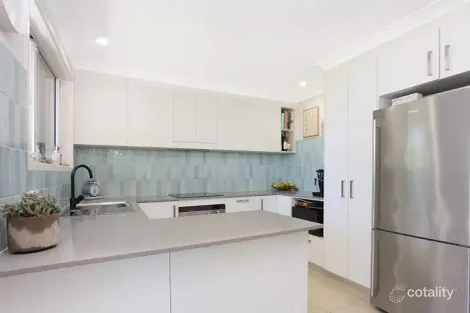 Property photo of 3 Jacaranda Hollywell QLD 4216