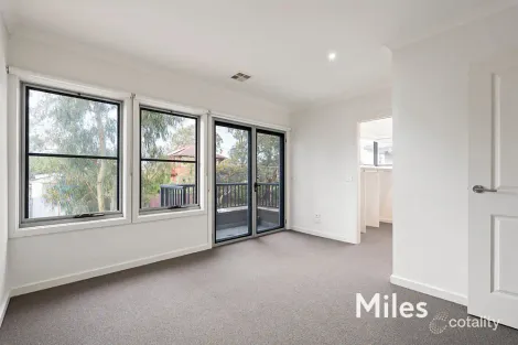 Property photo of 25 Torbay Street Macleod VIC 3085