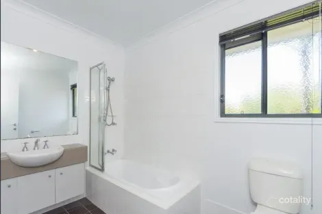 Property photo of 3/285 Riding Road Balmoral QLD 4171