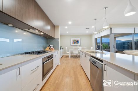 Property photo of 8 Laming Way Piara Waters WA 6112
