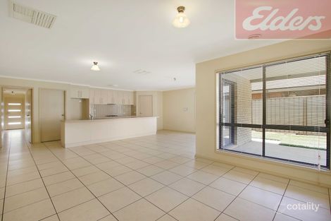 Property photo of 10 Chafia Place Springdale Heights NSW 2641