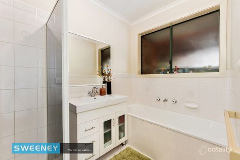 Property photo of 2/52 Walter Street St Albans VIC 3021