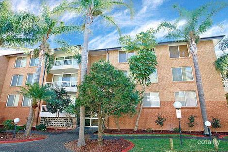 17/2 Mead Dr, Chipping Norton, NSW 2170