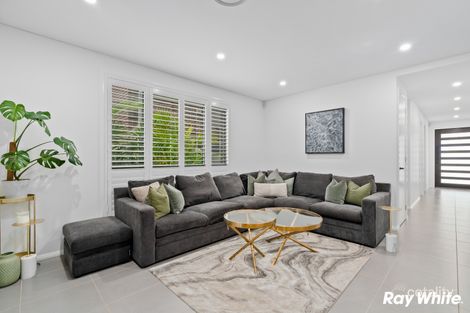 Property photo of 28 Marsdenia Avenue Melonba NSW 2765